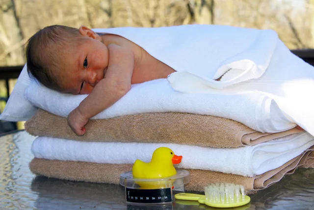 Tips for Bathing a Newborn