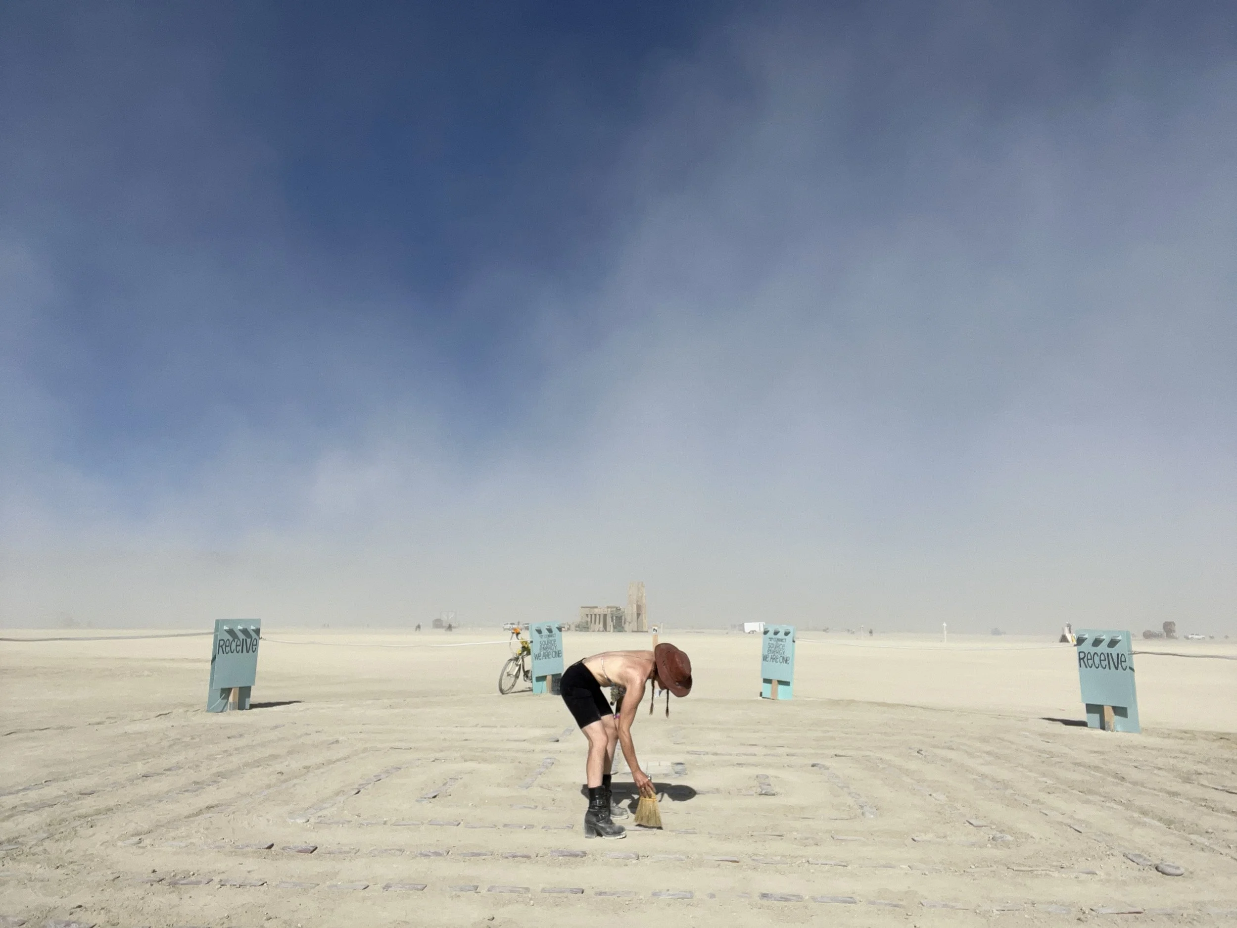 Source Energy_Dusting Tiles_8.31.22.JPG