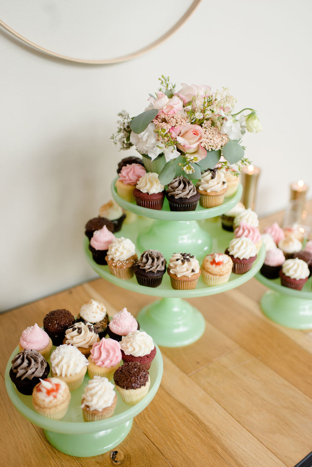 Wedding cupcake tower