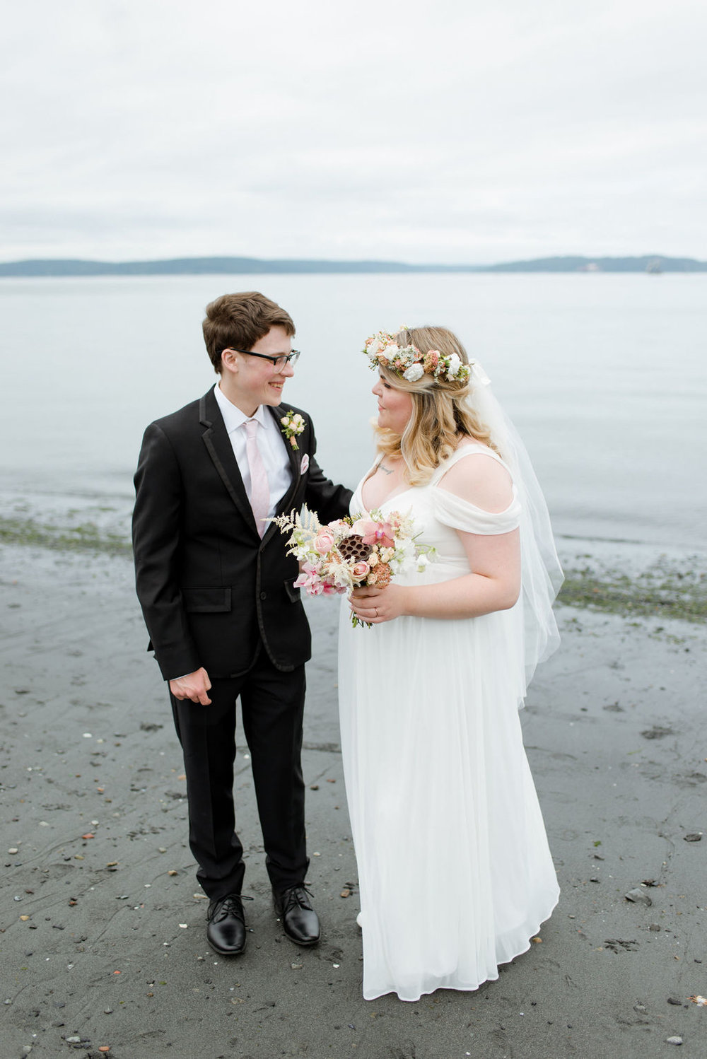 Wedding photos at Ruston Way