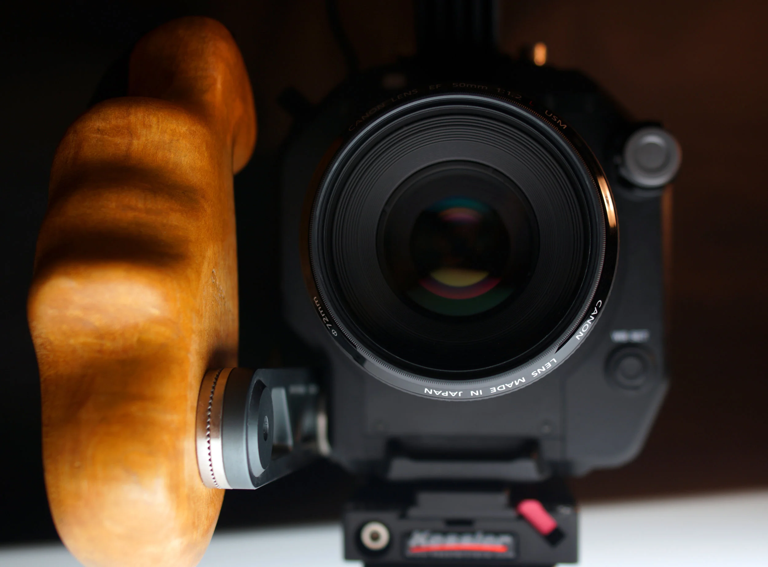A6302638_Sony_FS7_Front_copyright_Prairie_Pictures.jpg