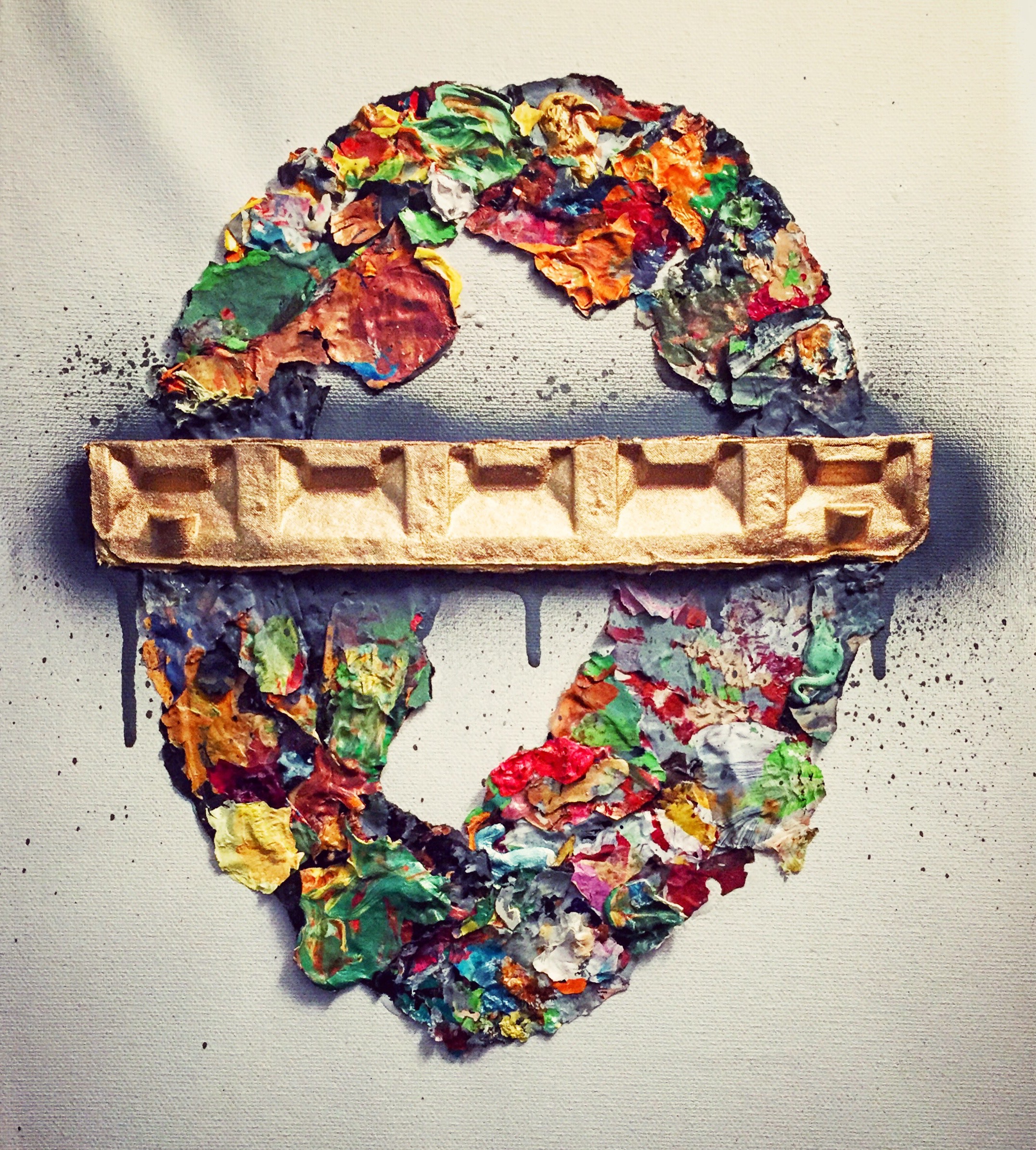 An example of one of Kyira Hauer's art pieces for sale through her company, Kinda Kreative.