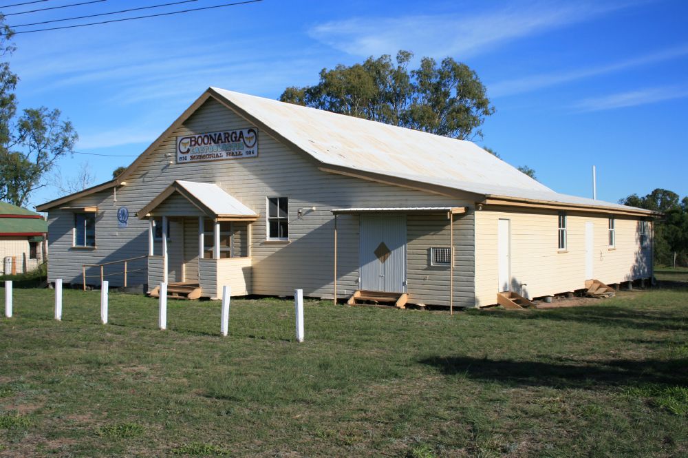By Heritage branch staff - Queensland Heritage Register: Cactoblastis Memorial Hall (2006) , CC BY 3.0
