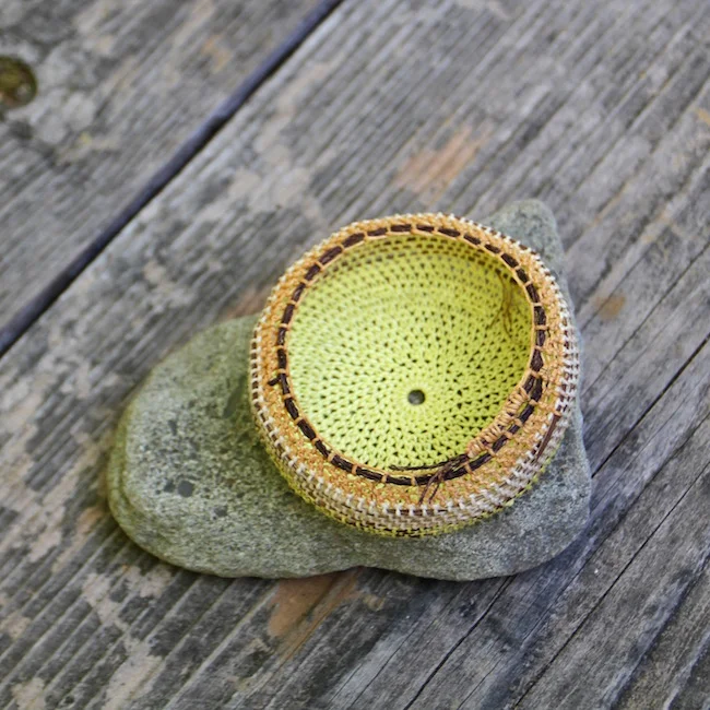 yellowbrowntwinebasketinside.jpg