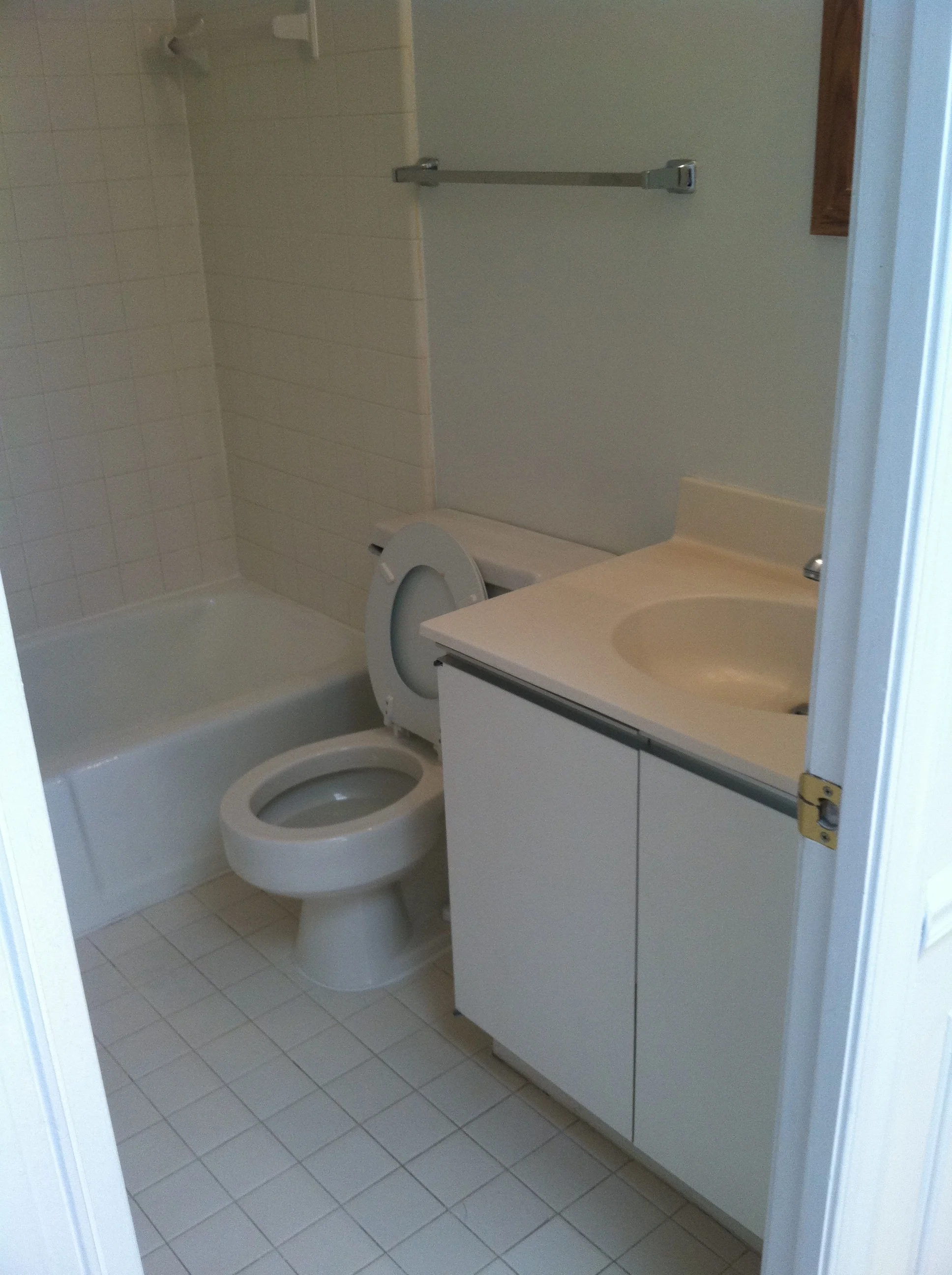 bathroom-4.jpg