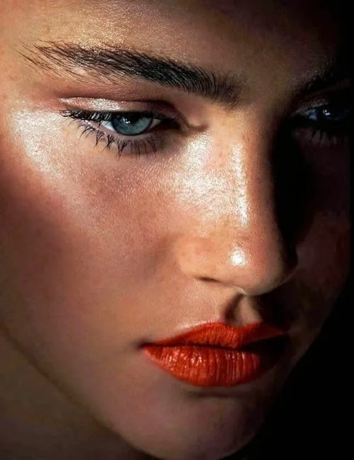 DEWY SKIN
