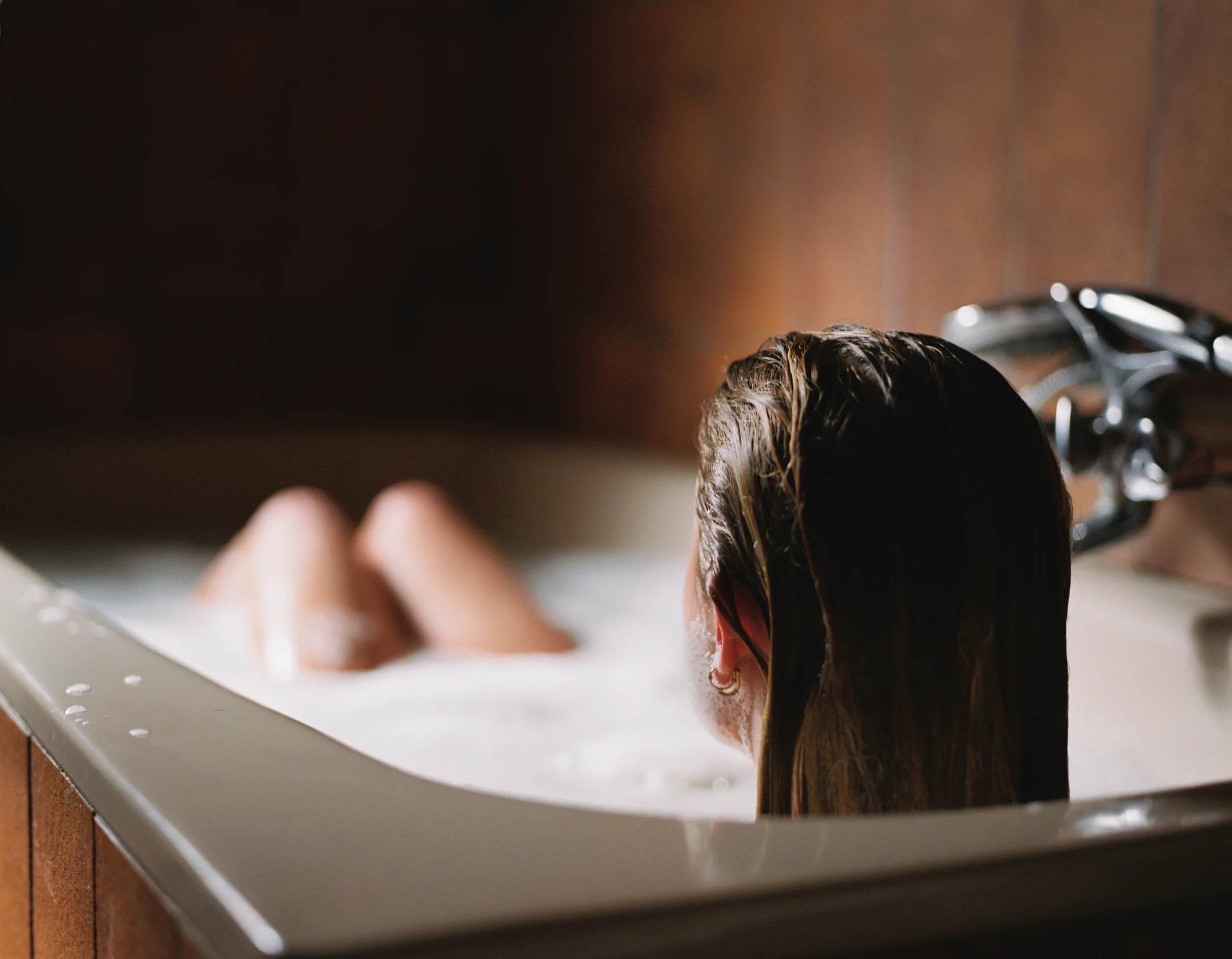Bathscene - on the set of Choices