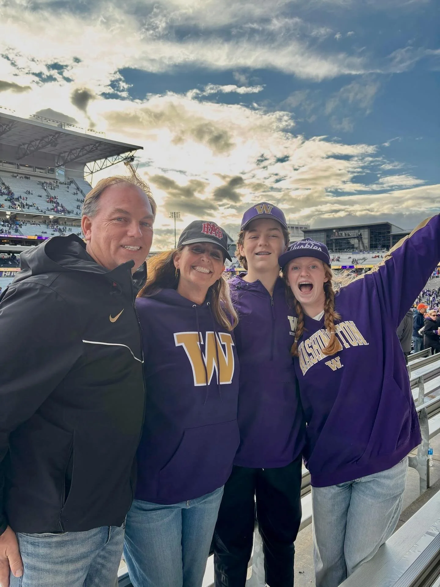 Thank you to all of our amazing parents that came for parent&rsquo;s weekend! We loved showing you our home away from home❤️
