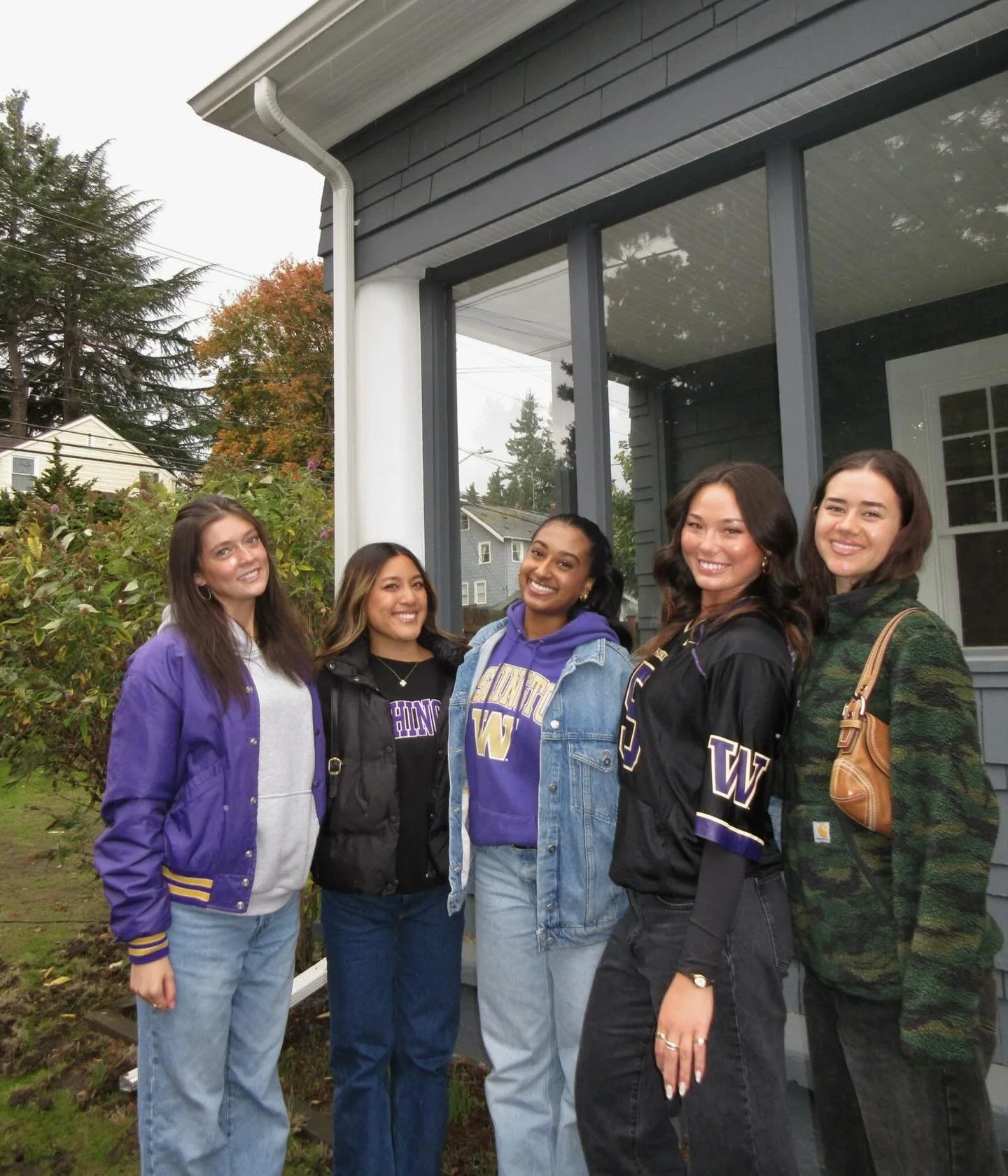 Last game day of the season! Go dawgs💜