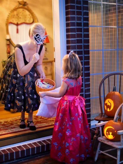 halloween-1773447_1920.jpg