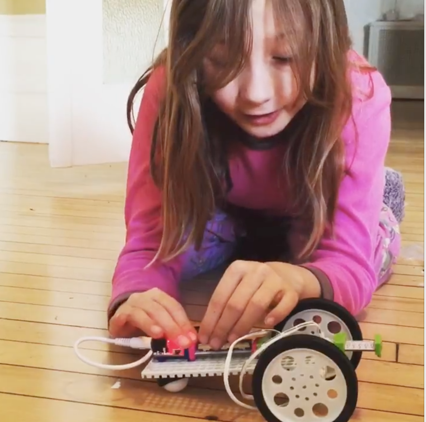 Playing with: LITTLE BITS