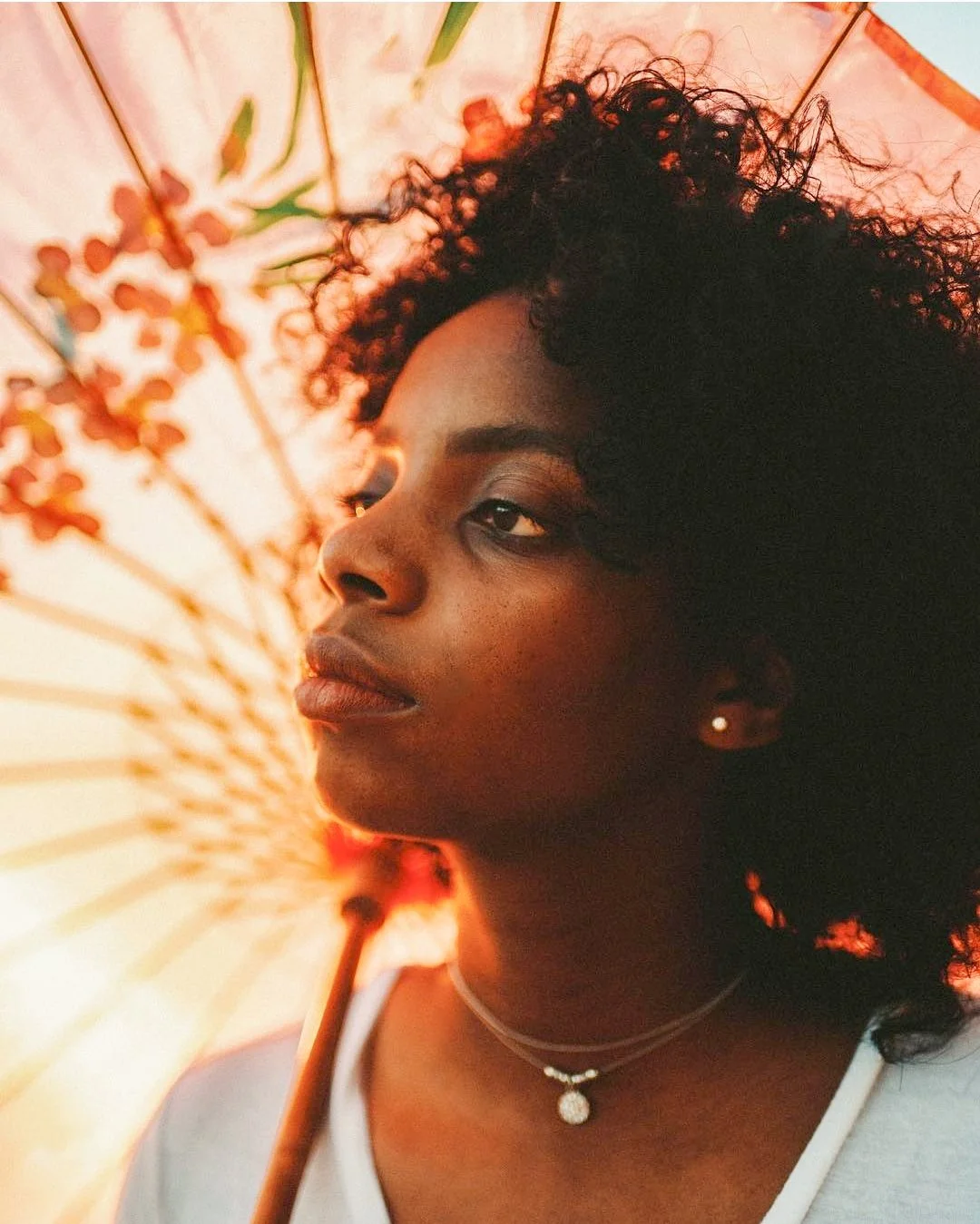 Looking back at this portrait session has me SO excited for this grad season. 

Spring fills up fast every single year, so if a cap + gown moment is on your 2026 bucket list, now&rsquo;s the perfect time to snag your session. Let&rsquo;s make some ma