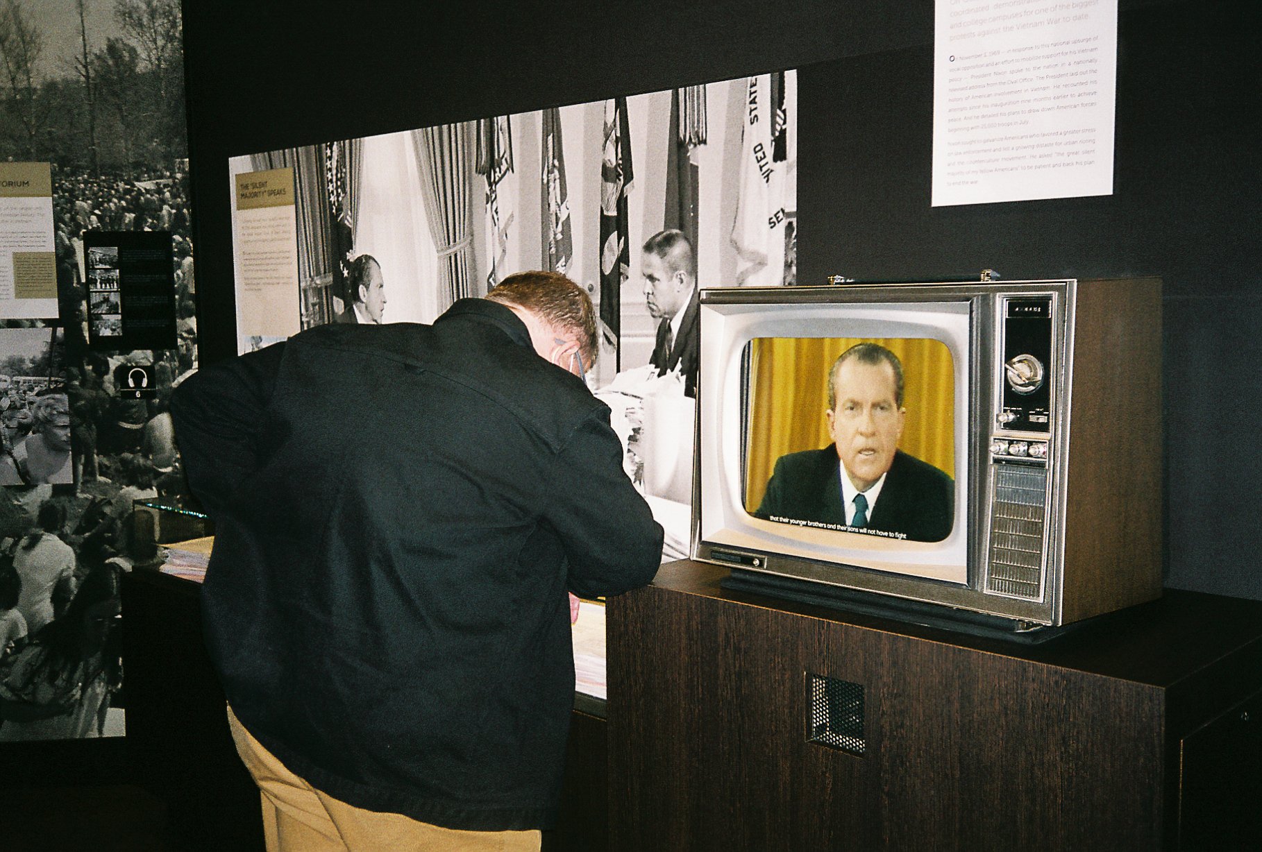 Nixon-10.jpg