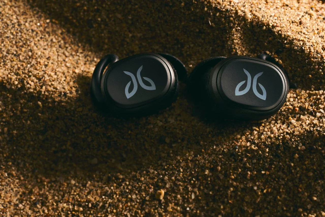 2020-12-05 Jaybird Sand Still Life2156-X2.jpg