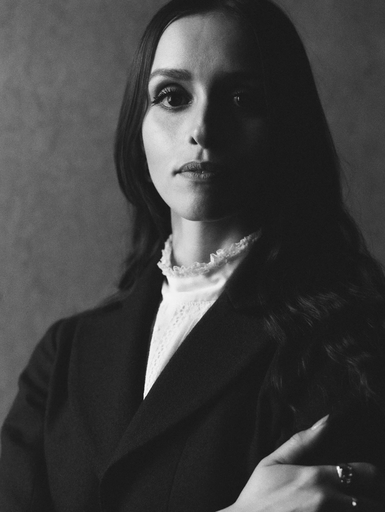 Tess_Parks_bw_d_00002.jpg.webp