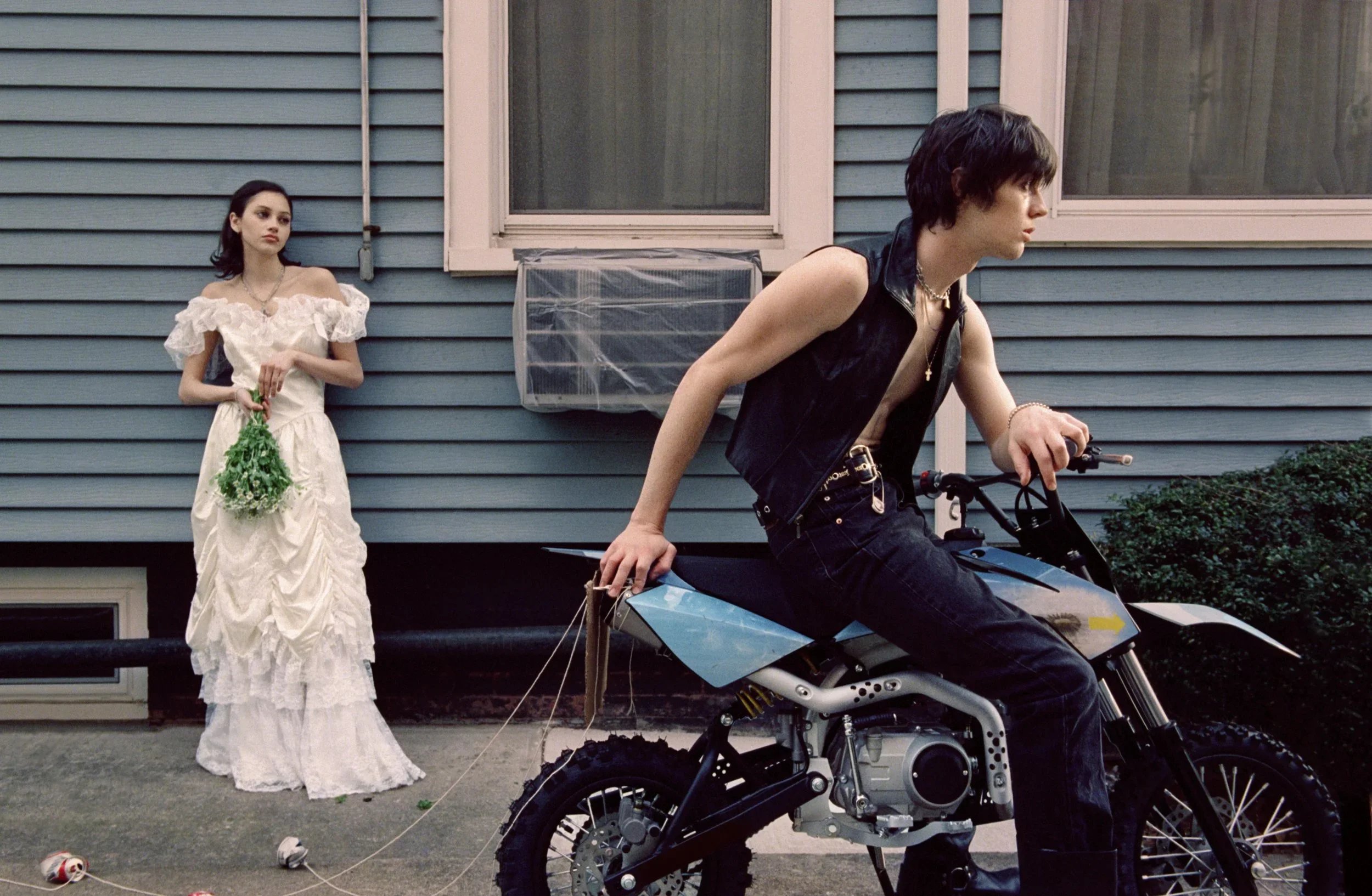 81908007_V2-2.jpg.webp