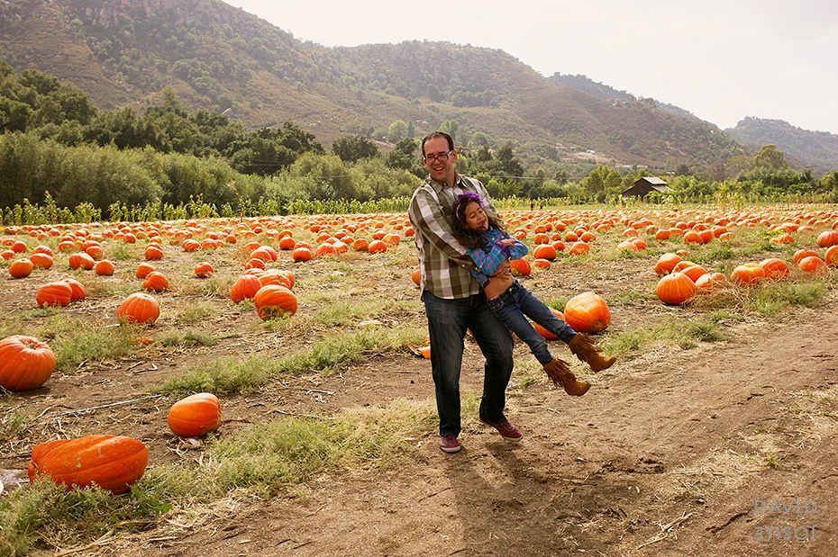 0016_cumple_suegro_bates-nut-farm-pumpkin-patch_101013-edit