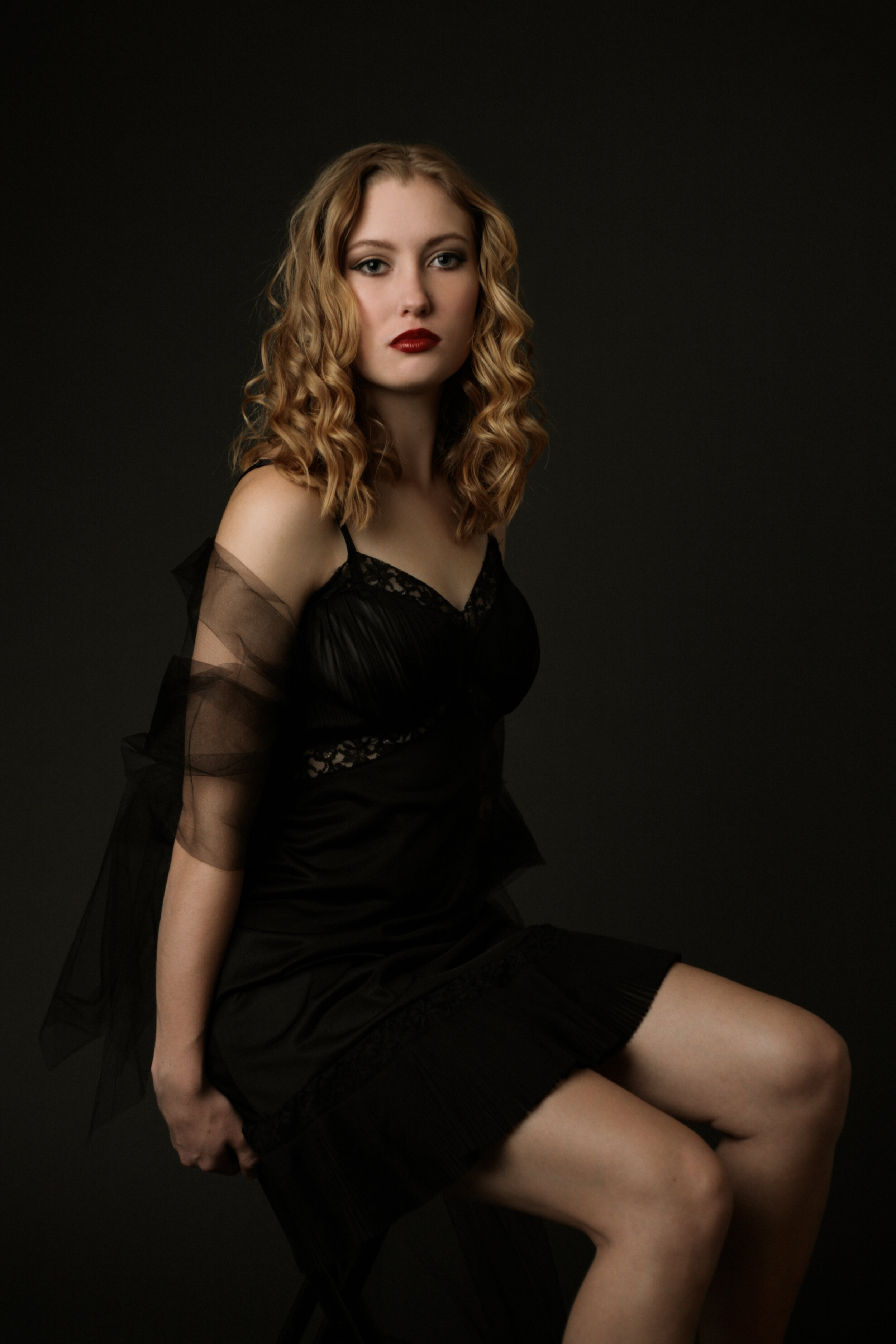 new braunfels photographer portrait of woman in studio