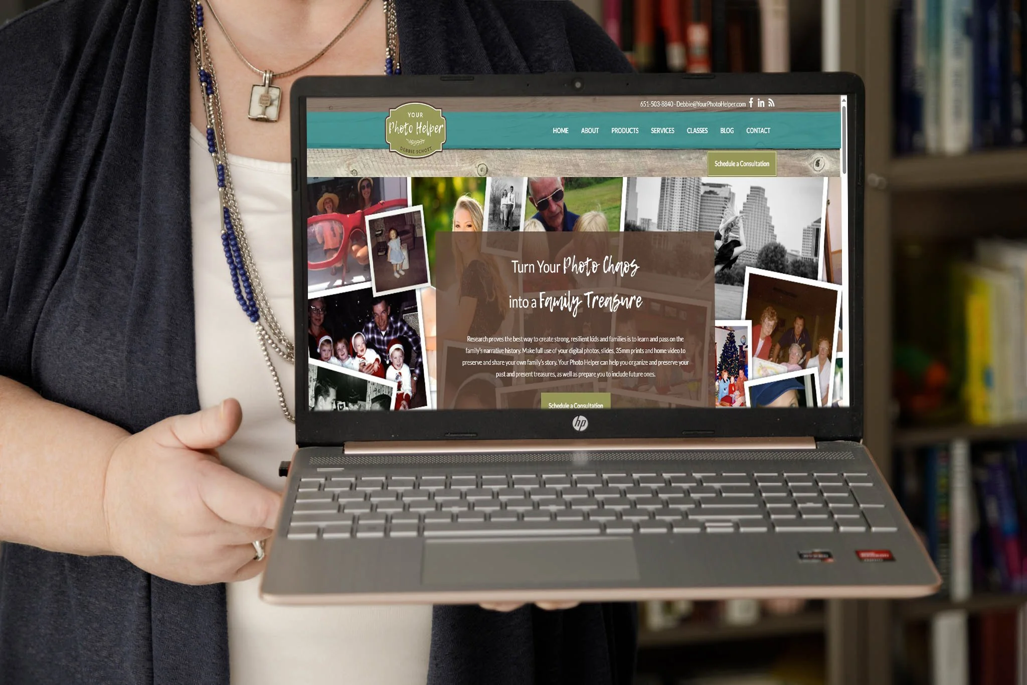 woman holding laptop with screen facing camera branding photo highlighting business owner’s website / Photo by Erin Valkner Photography of New Braunfels, Texas. See more at www.erinvalknerphotography.com/blog