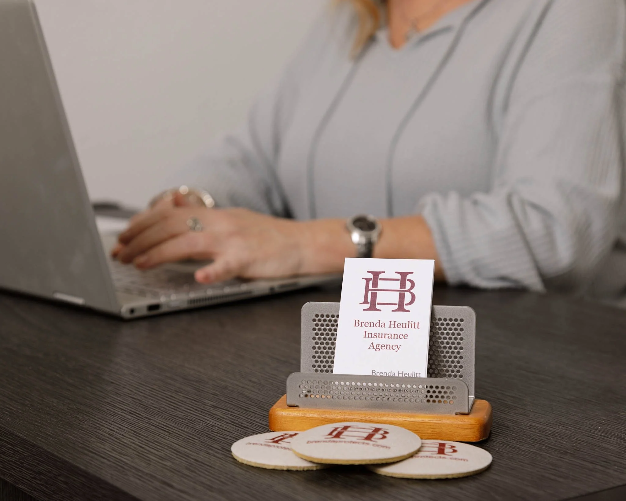 behind the scenes detail photo of insurance agent desk / Photo by Erin Valkner Photography of New Braunfels, Texas. See more at www.erinvalknerphotography.com/blog