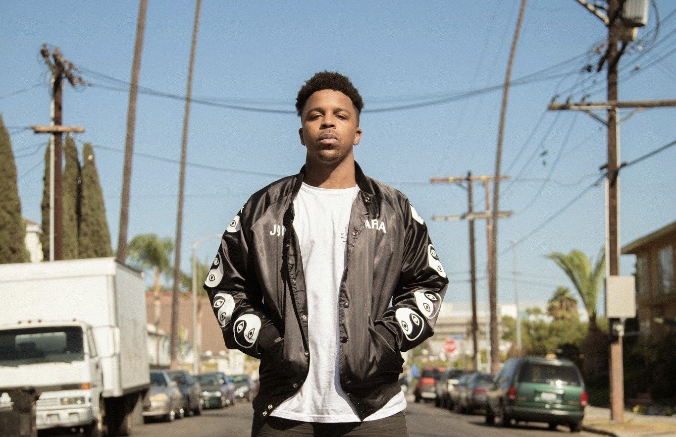 Azizi Gibson | Red Bull Sound Select | February 2015