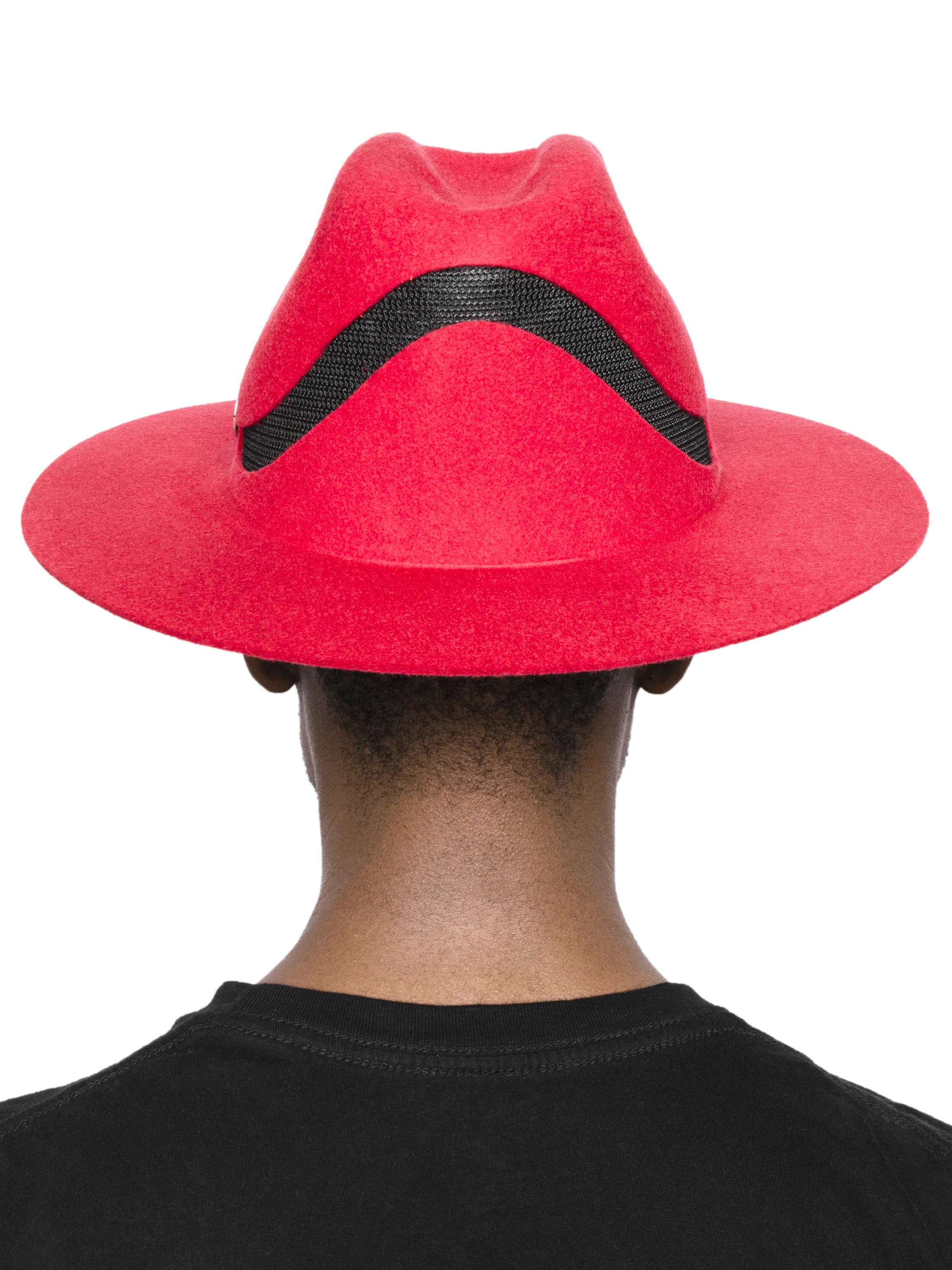 Red - Model Back.jpg