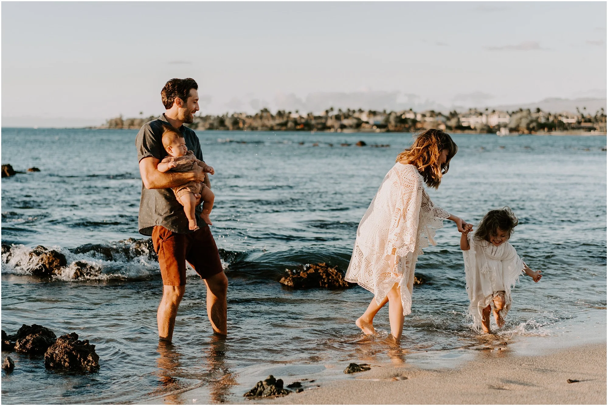 adventure-beach-session-california-couple_0012.jpg