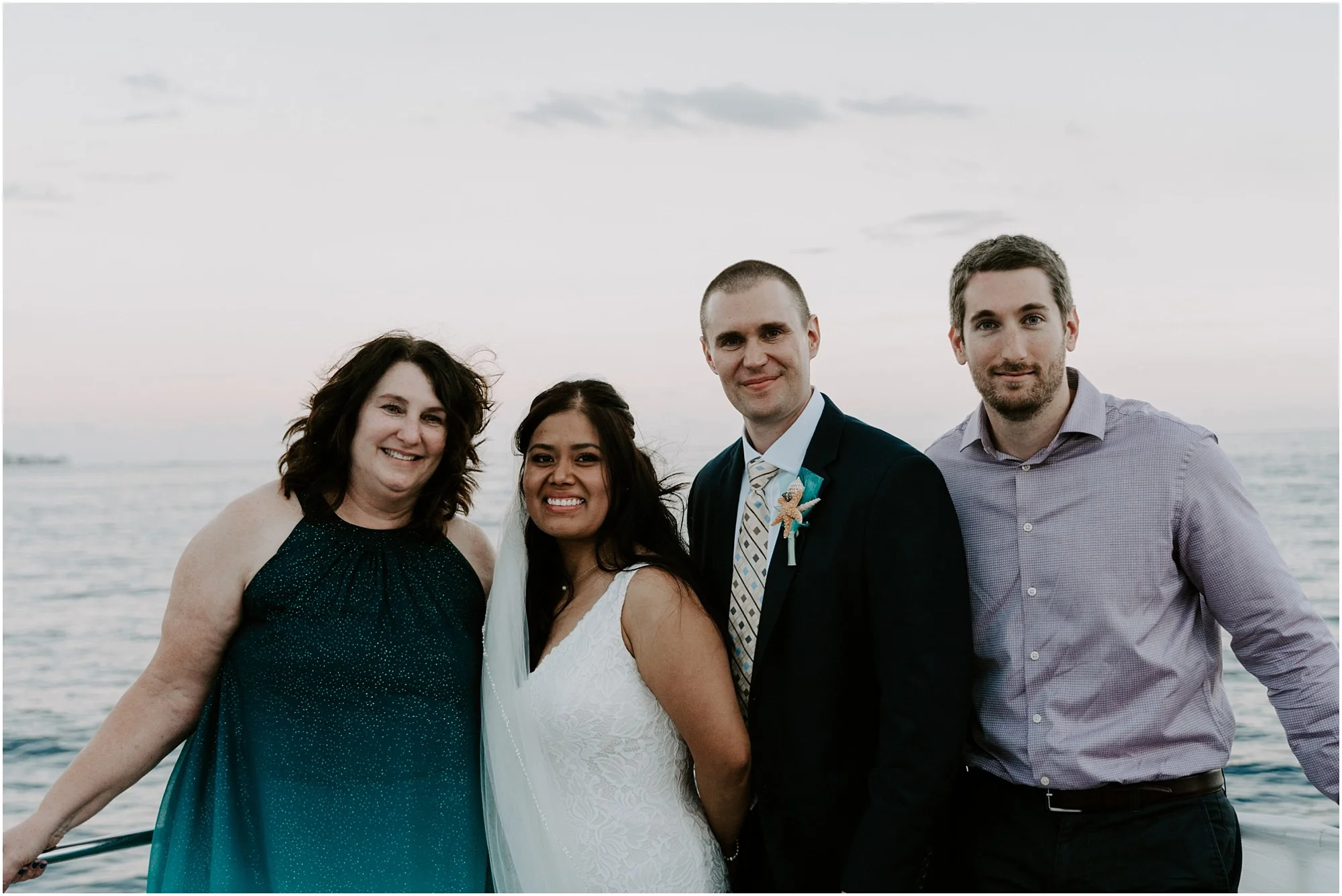 oahu-intimate-wedding-catamaran-honolulu_0025.jpg