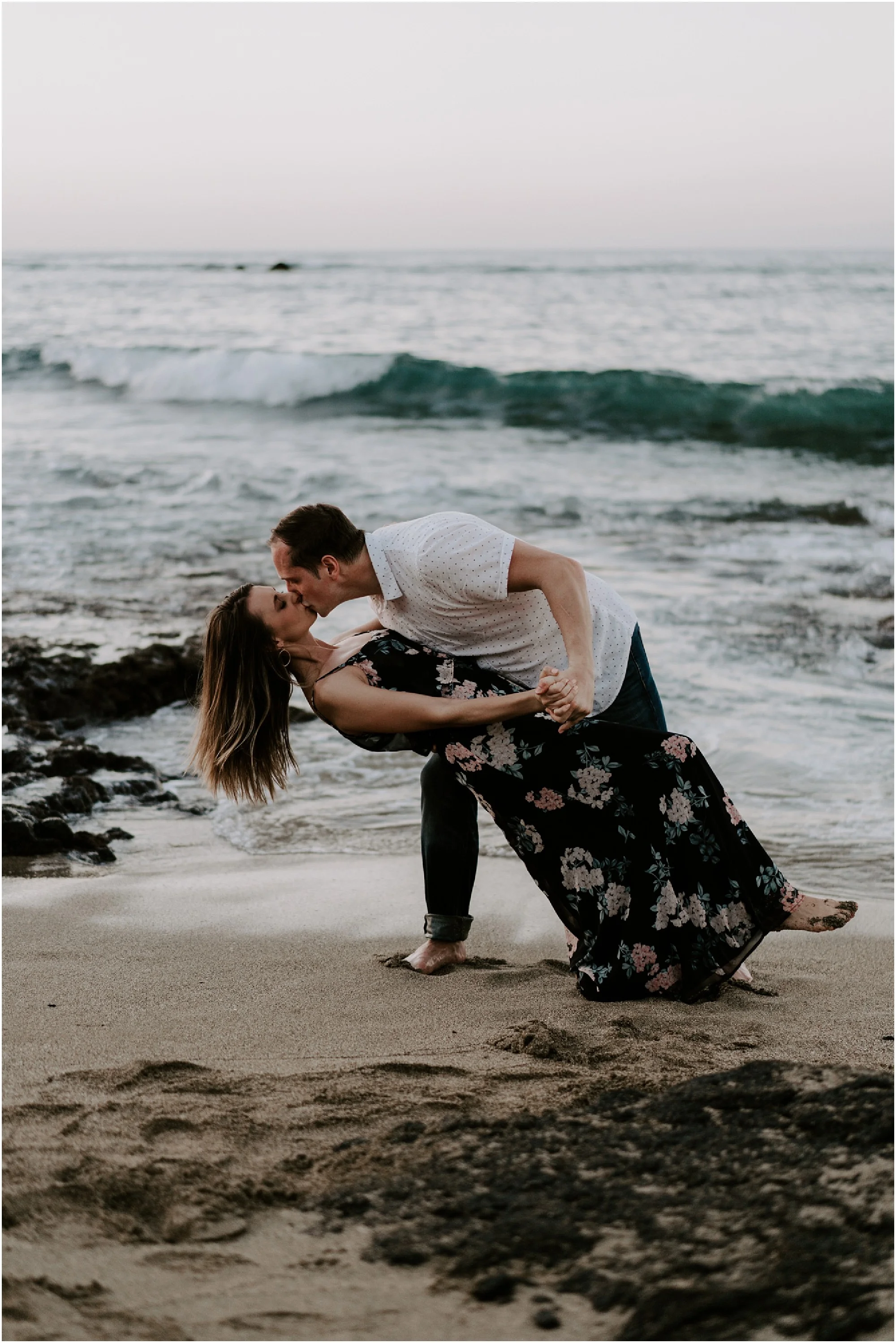 hawaii-elopement-photographers-water-photoshoot_0007.jpg