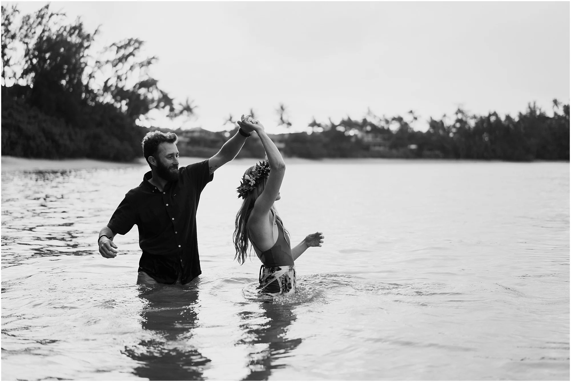 oahu-engagement-session-hawaii-elopement-photographer_0019.jpg
