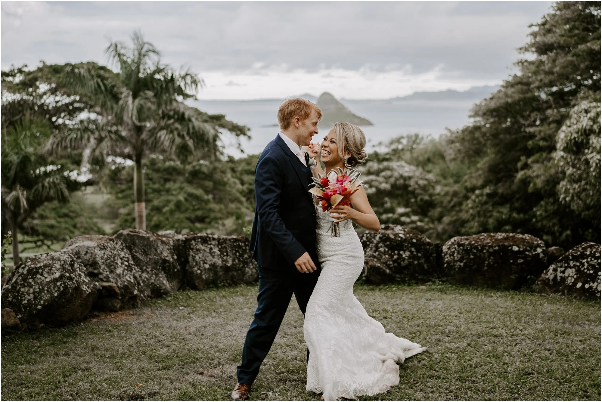 intimate-oahu-wedding-kualoa-ranch53.jpg