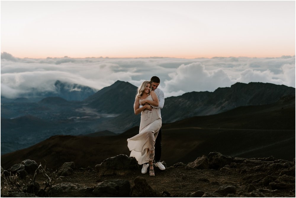 haleakala-sunrise-maui-hawaii-elopement-photographer_0011.jpg