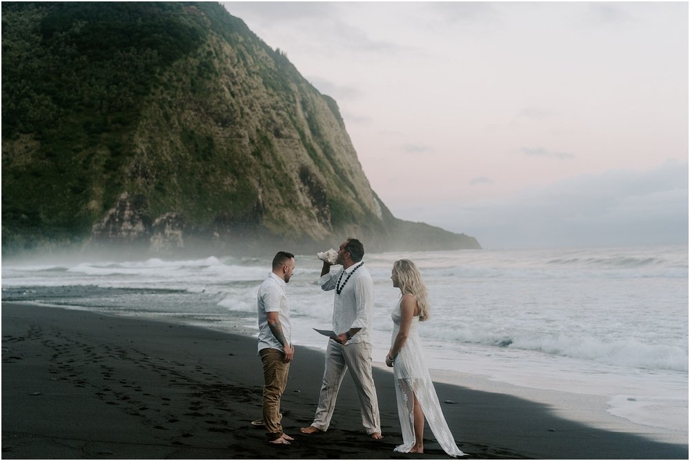 waipio-valley-wedding-hawaii-elopement-photographer_0005.jpg