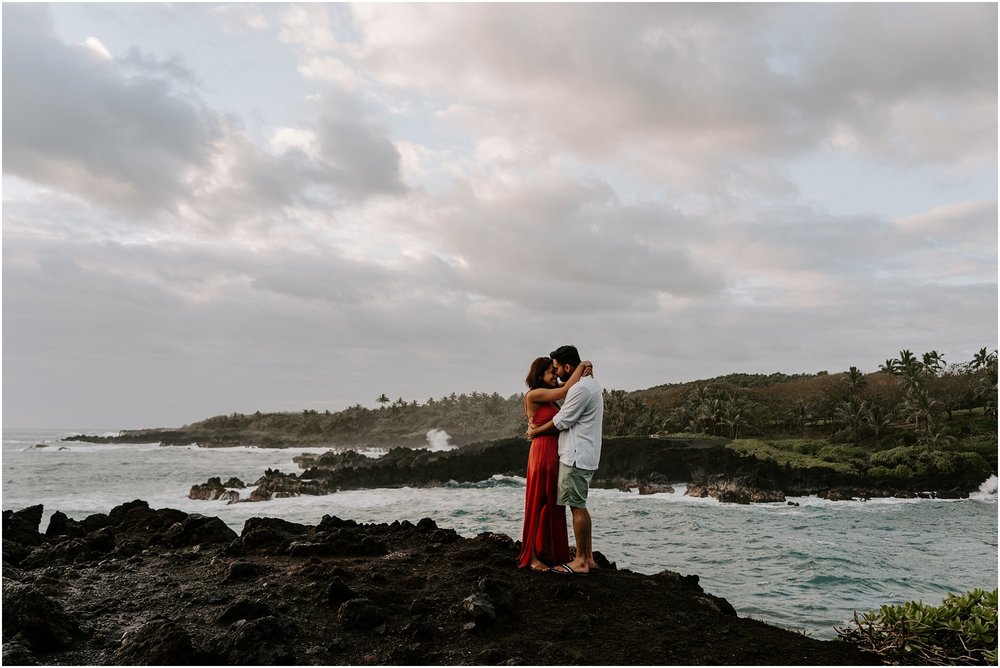 black-sand-beach-maui-hawaii-elopement-photographer_0021.jpg