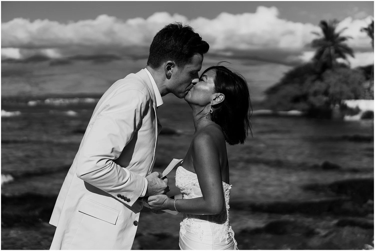 backyard-wedding-ideas-hawaii_0018.jpg