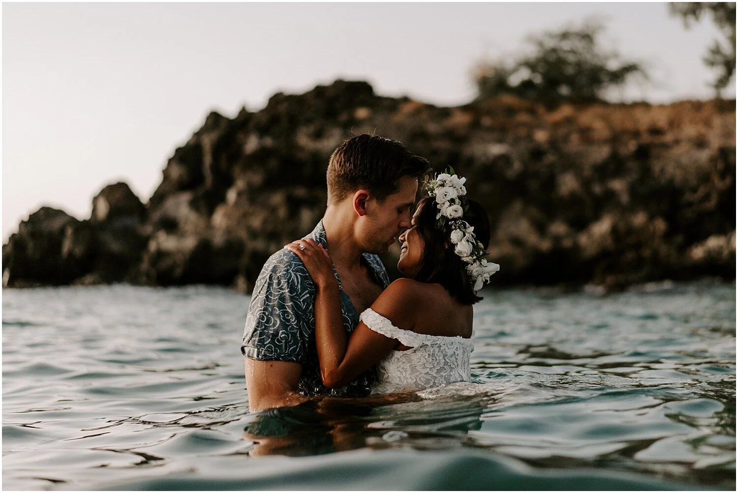 backyard-wedding-ideas-hawaii_0084.jpg