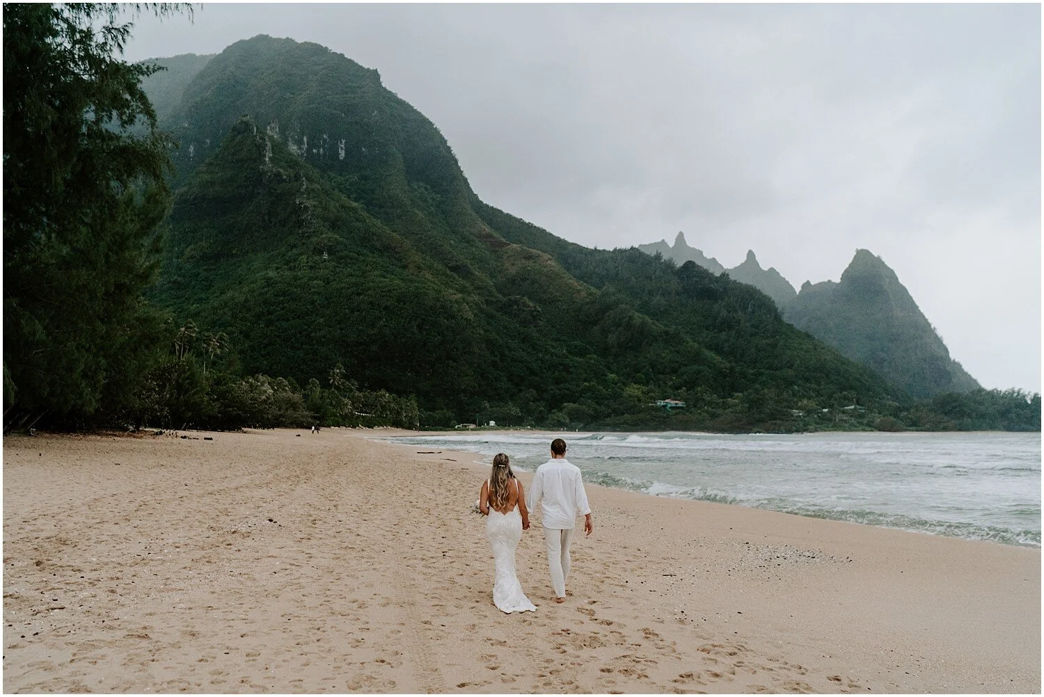 north-shore-kauai-adventure-elopement_0001.jpg