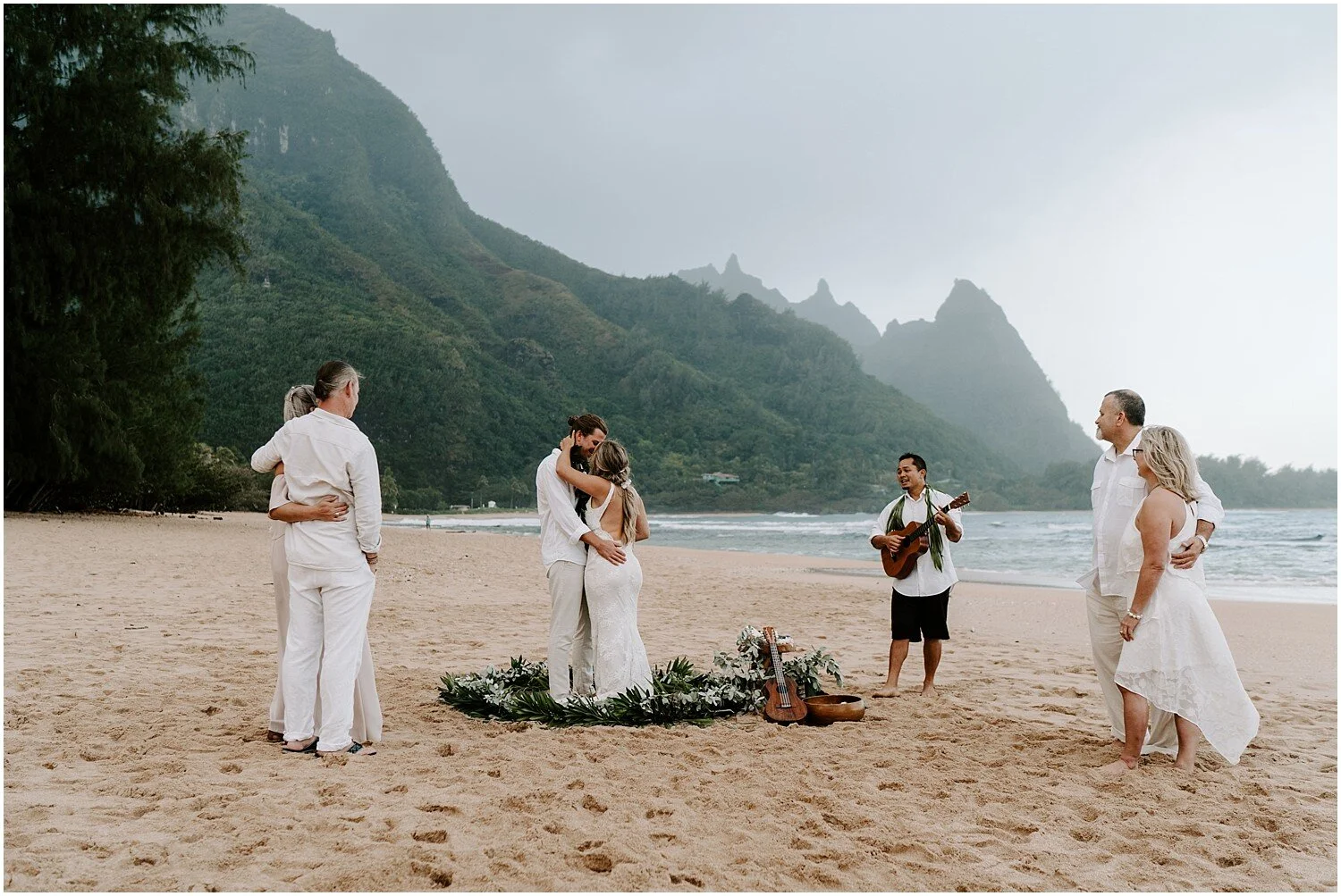 north-shore-kauai-adventure-elopement_0028.jpg