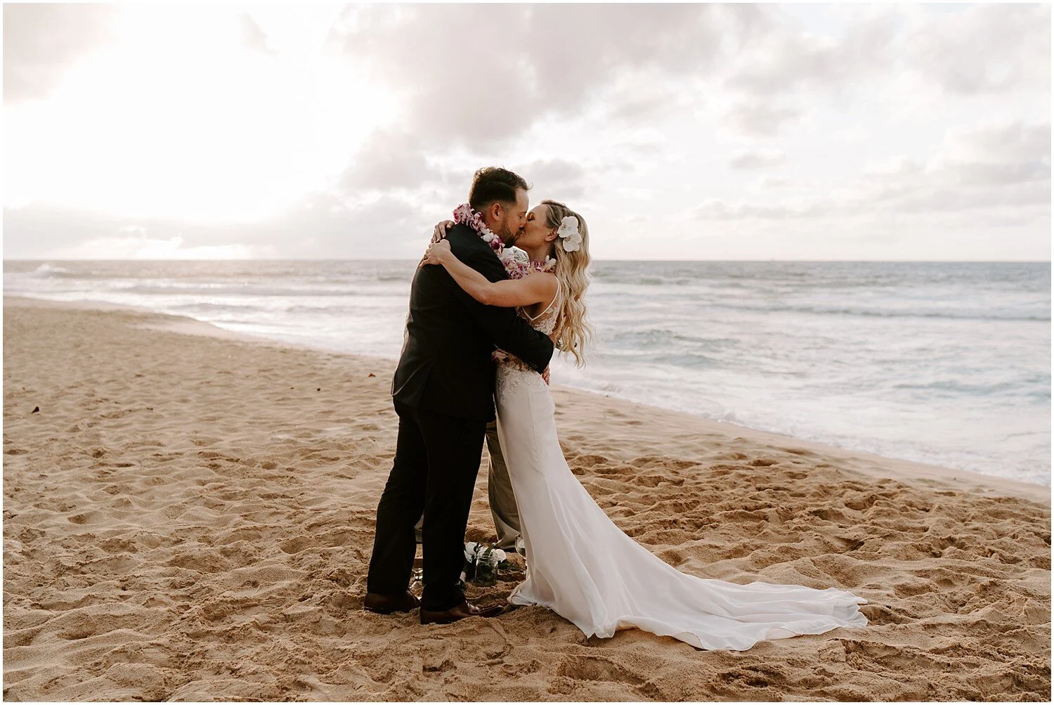 oahu-adventure-elopement_0004.jpg
