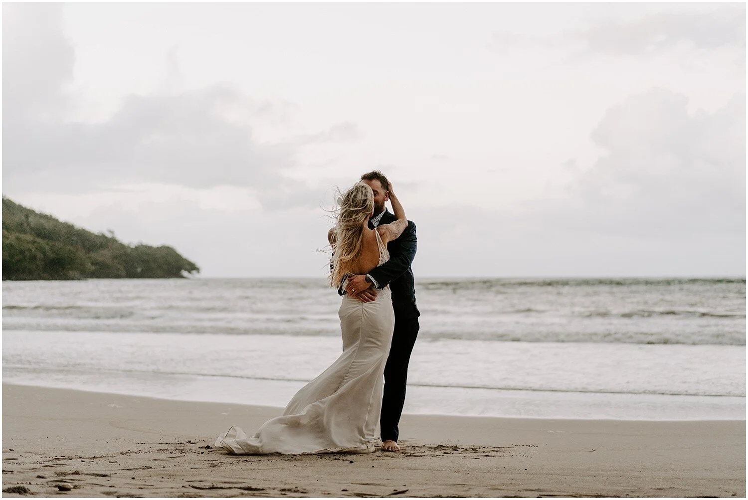 oahu-adventure-elopement_0042.jpg
