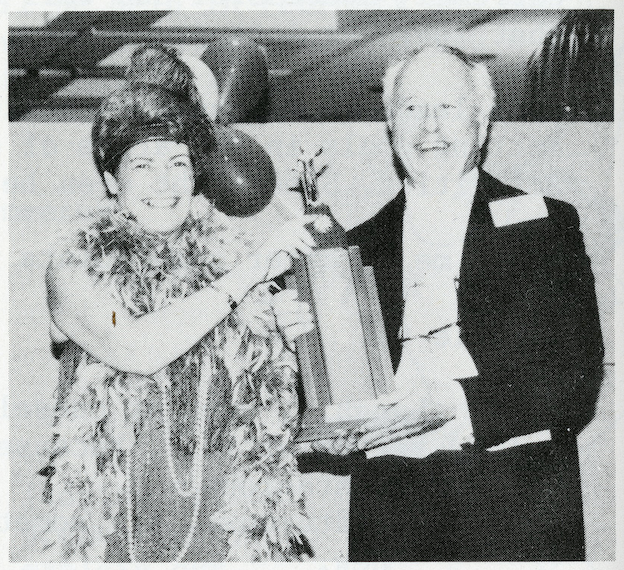 L-R: Elizabeth Wilson with Garnet Meekings