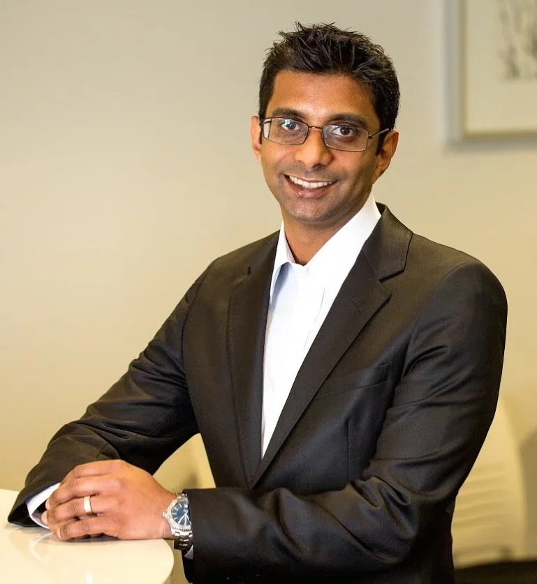 Associate Professor Navin Niles