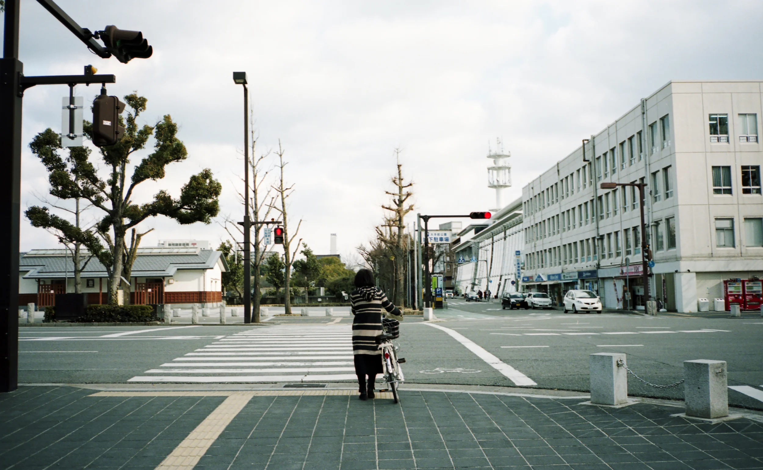 SOMEWHERE IN JAPAN • CONTAX T3 • KODAK PORTRA 160