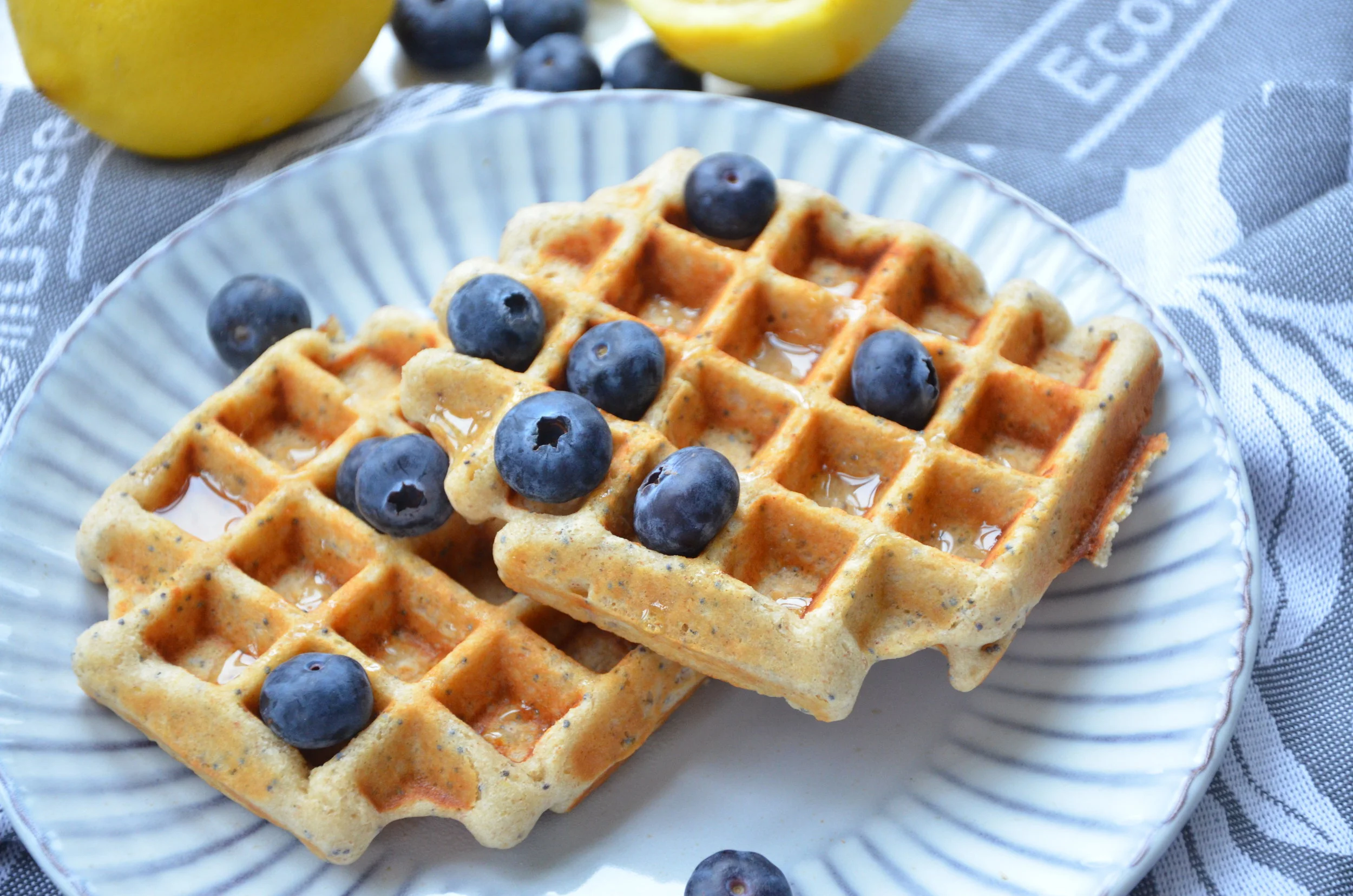 lemon & poppy seed waffle