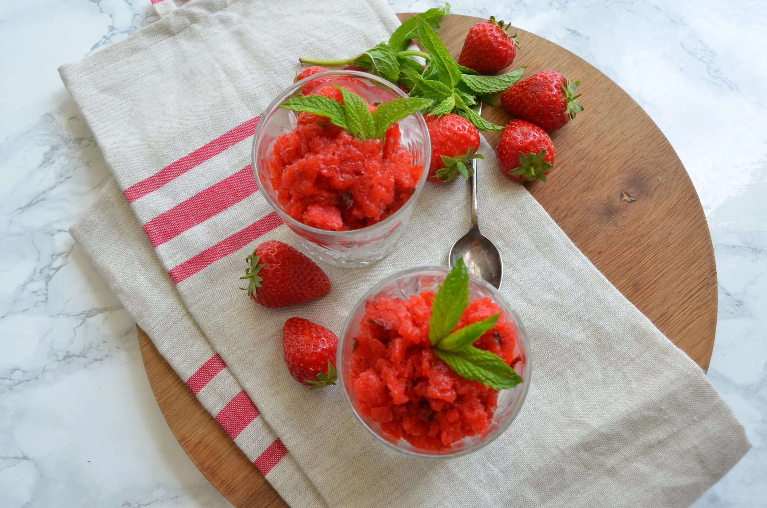 strawberry &amp; mint granita