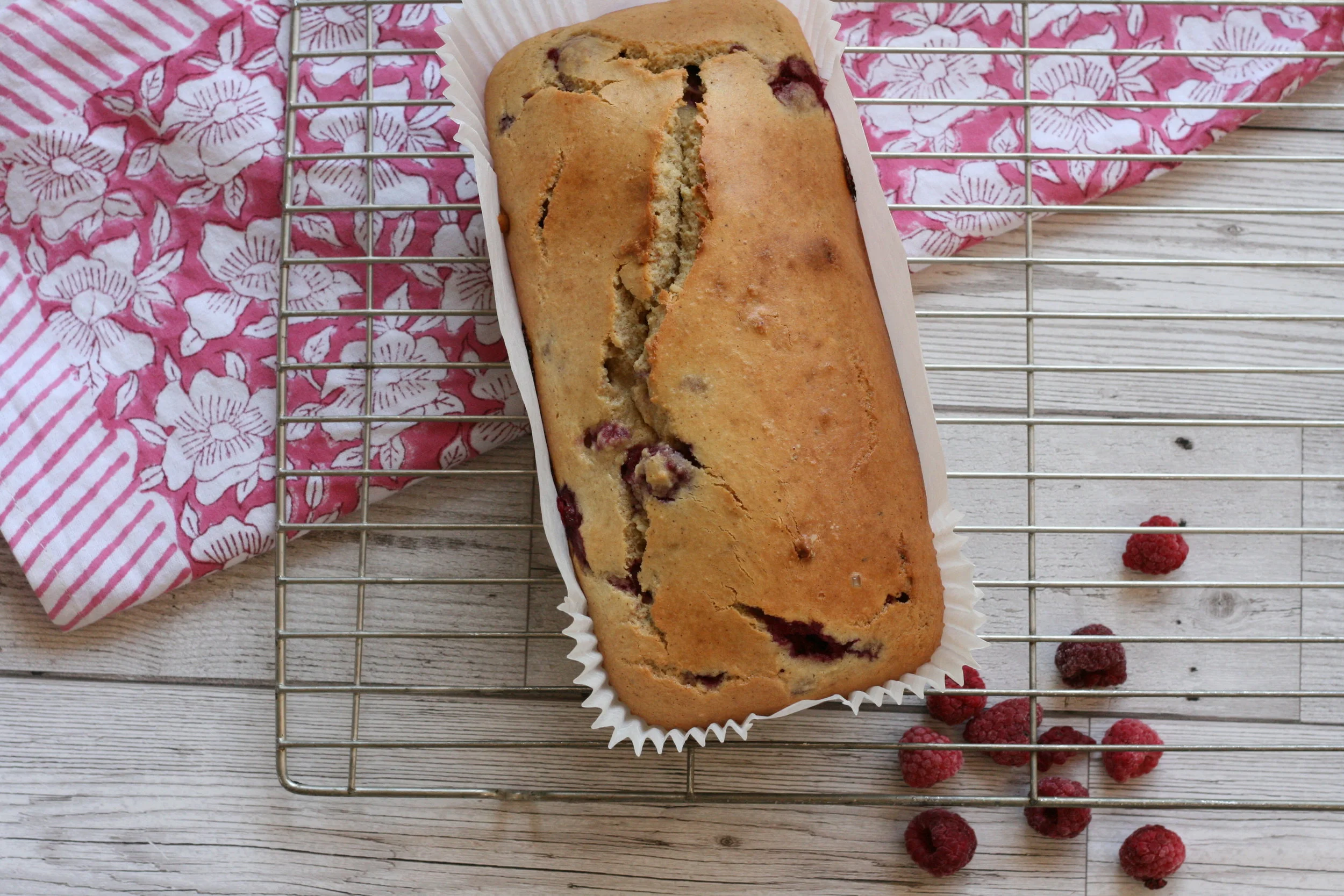 raspberry &amp; coconut slice