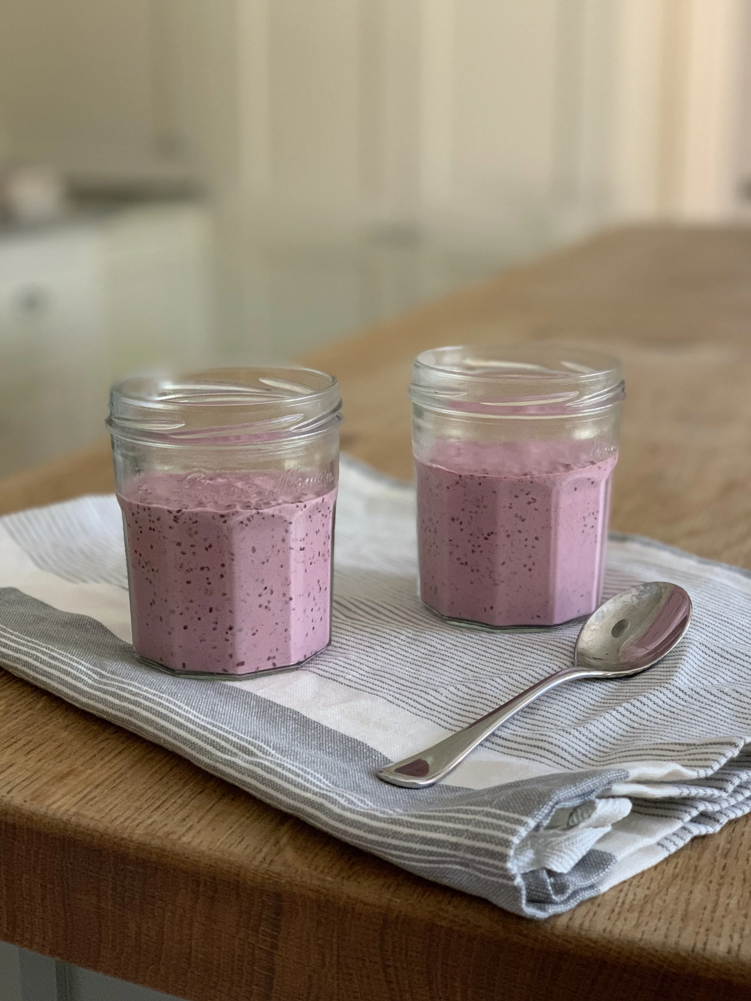 raspberry and chia pots