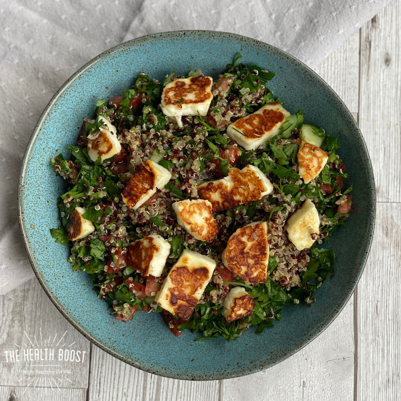 Quinoa tabbouleh with halloumi