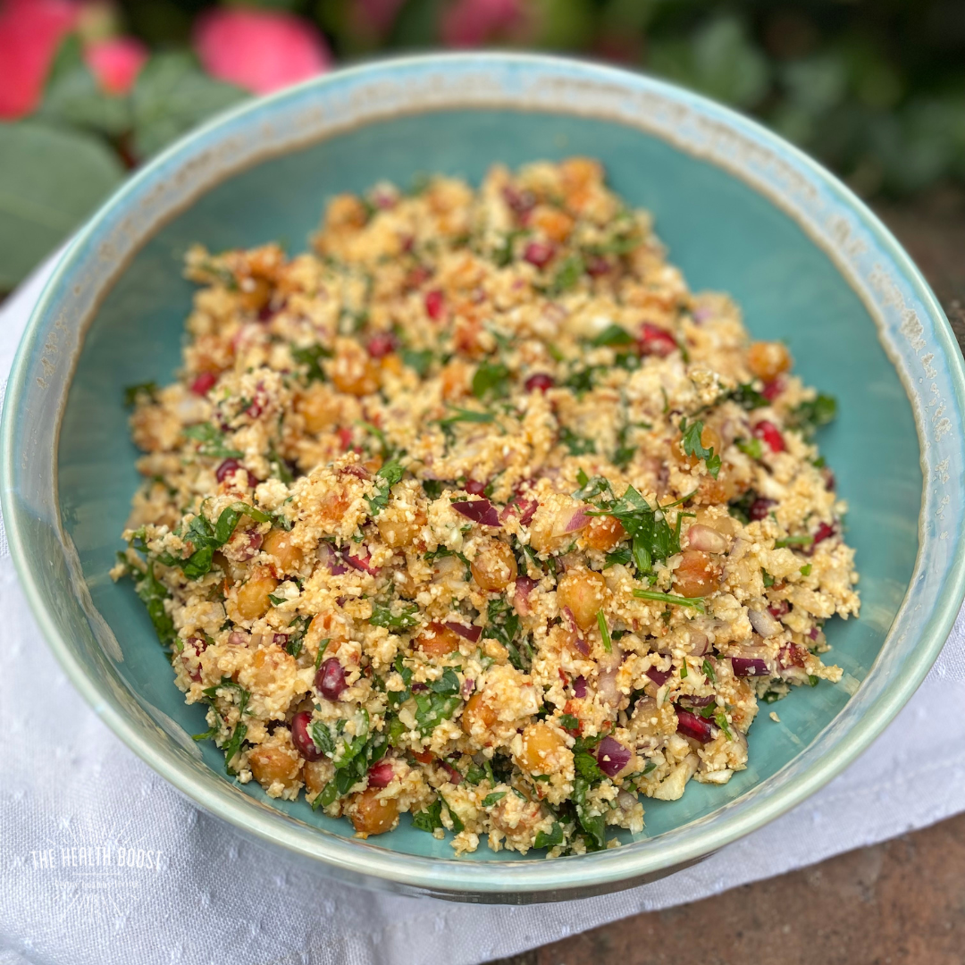 Cauliflower and chickpea salad