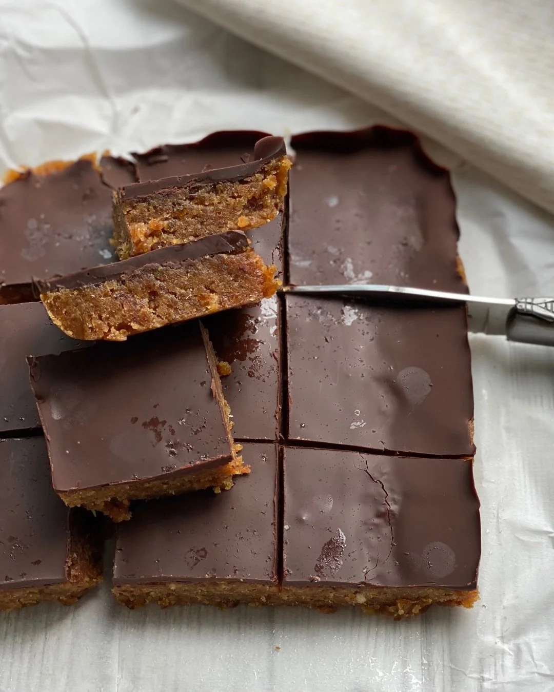 🏃🏼&zwj;♀️𝐅𝐔𝐄𝐋𝐋𝐈𝐍𝐆 𝐀𝐑𝐎𝐔𝐍𝐃 𝐀 𝐋𝐎𝐍𝐆 𝐃𝐈𝐒𝐓𝐀𝐍𝐂𝐄 𝐄𝐕𝐄𝐍𝐓&hellip;

⚠️Long endurance events require planning, before and after!

𝐁𝐄𝐅𝐎𝐑𝐄: for all the carb fearing women out there, you won&rsquo;t successfully run a long dis